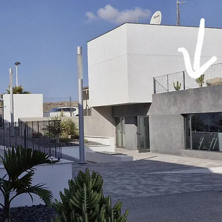 דירה Luxury Alegranza With Pool *