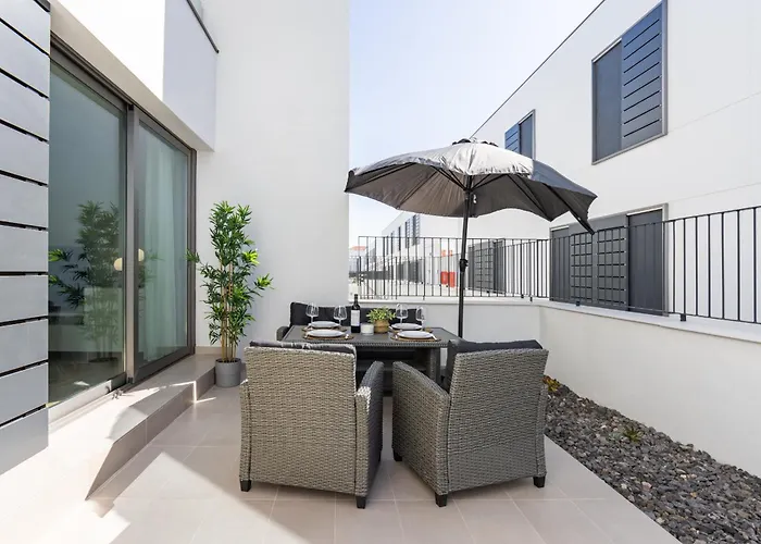 Luxury Alegranza With Pool Appartamento